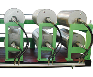 輥筒（tǒng）式膠片冷卻機