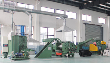 EVA、橡膠、色母密煉(liàn)擠出造粒機組 EVA、橡膠、色母(mǔ)密煉擠出造粒機組